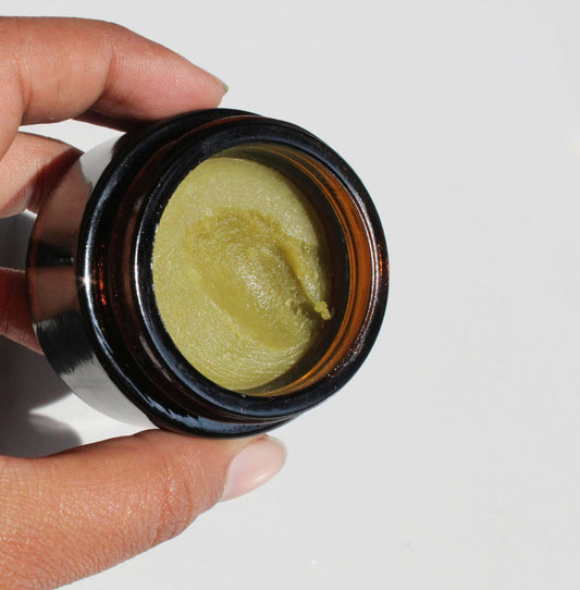 Organic Hemp Seed Oil Benefits & DIY Recipes