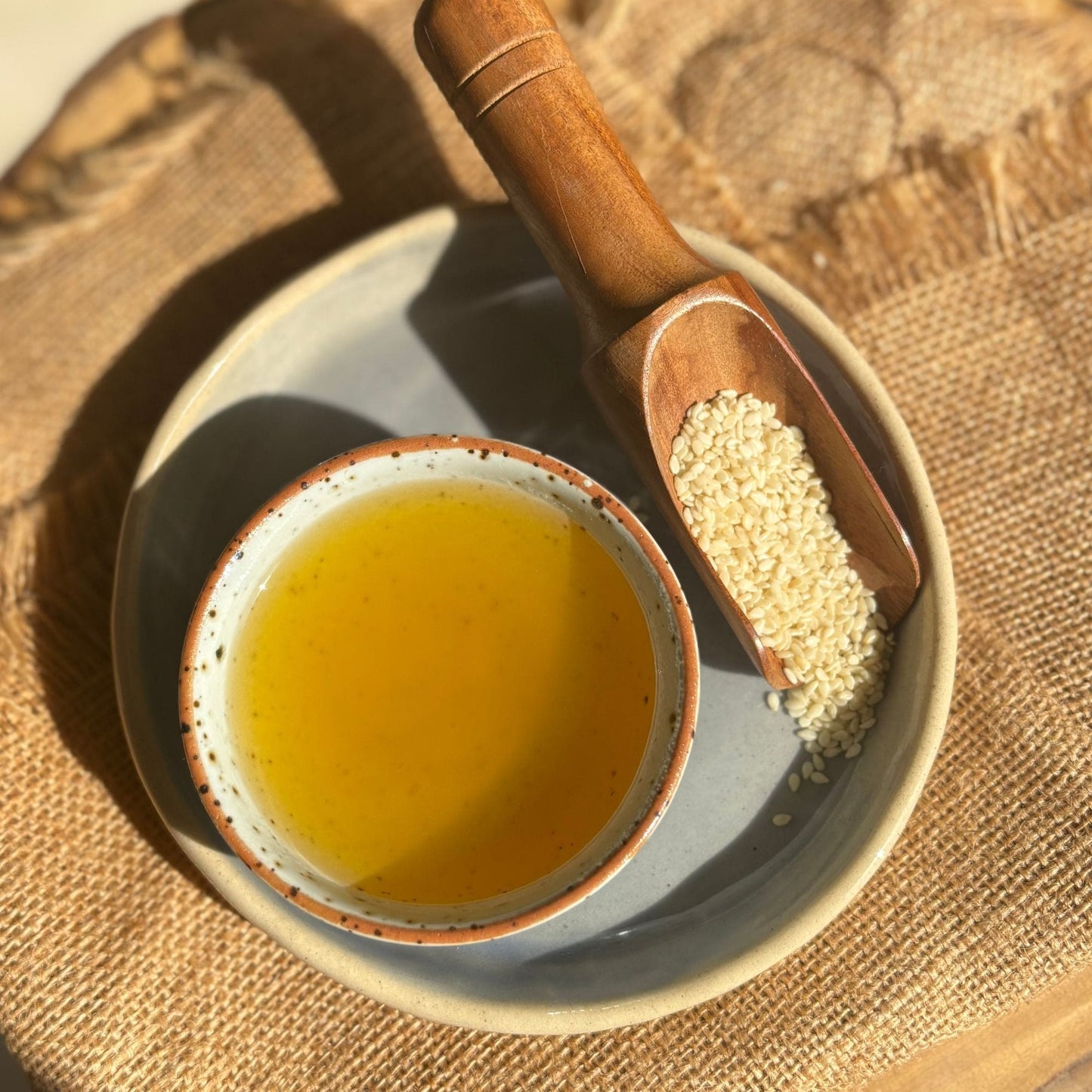 Wood Pressed Sesame (Til) Oil