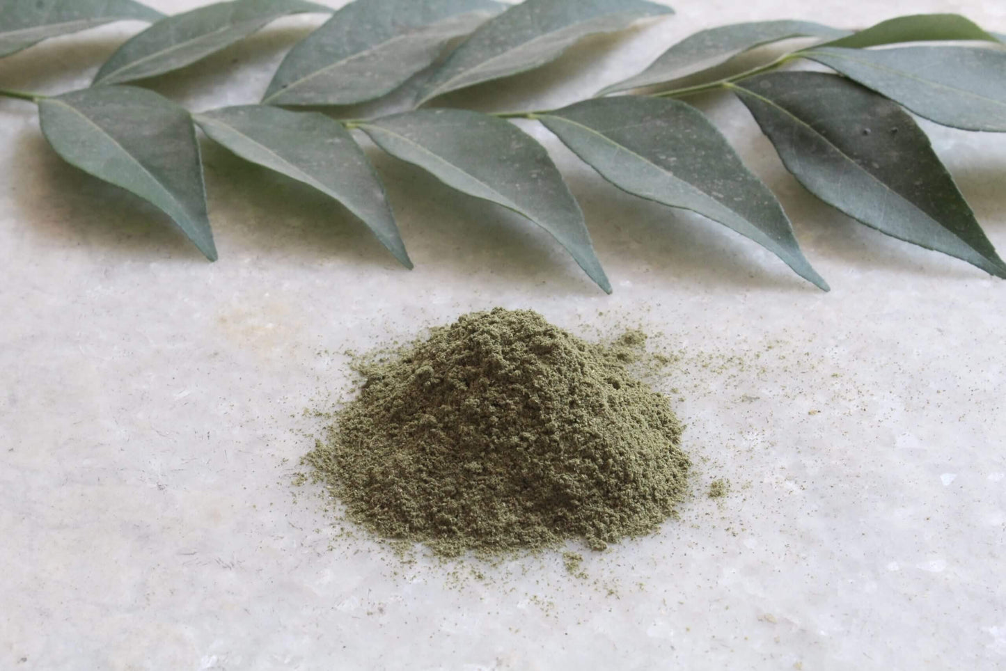 blend it raw beauty, blend it raw herbs, curry patta for hair, curry leaves for hair